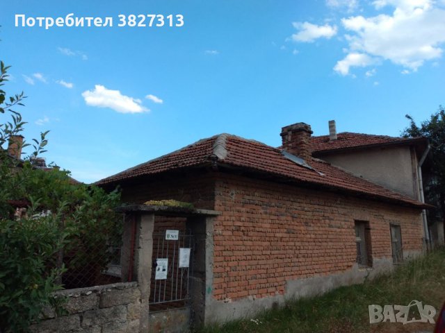 Къща в град Стрелча, снимка 1 - Къщи - 42012929