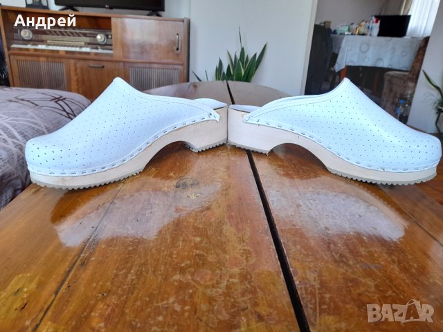 Стари медицински чехли,сабо,обувки #2, снимка 2 - Антикварни и старинни предмети - 41727801