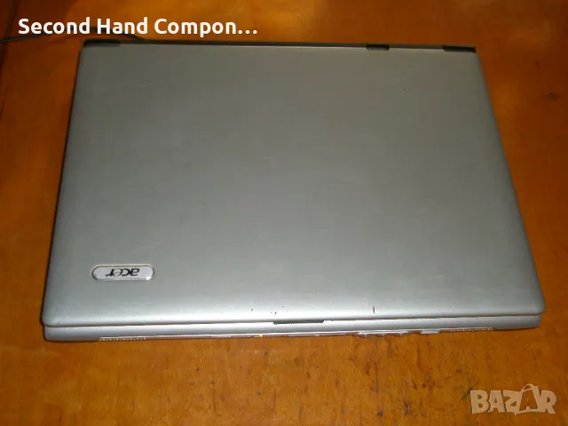 Ретро лаптоп Acer Aspire 3000 с инсталиран Windows 98 SE и драйвърите.