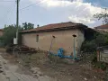 ТОП ЦЕНТЪРА - КЪЩА ЗА РЕМОНТ С ДВОР !, снимка 1