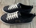 Guess нови оригинални стеахотни сникърси US 7,5, снимка 3
