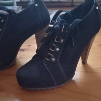 Черни пролет-есен, снимка 1 - Дамски обувки на ток - 41042269