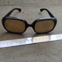 Продавам Ретро /винтидж слънчеви очила, снимка 2 - Слънчеви и диоптрични очила - 39811460
