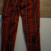 Пънк алтърнатив панталон шотландко каре, катарами, ципове марка Shark of Duisburg, снимка 6 - Панталони - 35797903