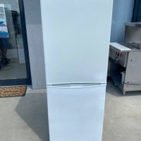 Хладилник с фризер Индезит 160см, снимка 7 - Хладилници - 41922507