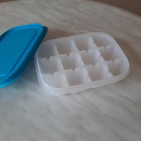 Малка форма за лед с капак Tupperware , снимка 2 - Форми - 41169616