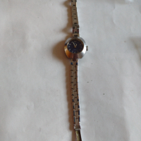 Стар часовник ръчен дамски с верижка ЗАРЯ 17 камъка за колекция - 26521, снимка 5 - Антикварни и старинни предмети - 36177299