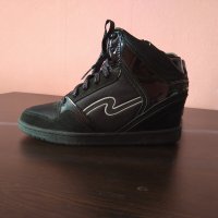 Skechers- оригинални кецове на скрита платформа номер 39, снимка 4 - Кецове - 42292362