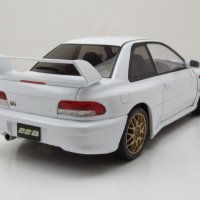 Subaru Impreza 22B 1998 - мащаб 1:18 на Solido моделът е нов в кутия, снимка 2 - Колекции - 44474303