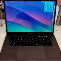 Лаптоп Apple MacBook Pro 15.4" (Late 2016) (A1707), снимка 1 - Лаптопи за работа - 44825215