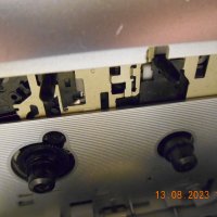 AIWA HS-JS199  WalkmanCassette Player Recording S-BASS AMFM  Radio Stereo - vintage88, снимка 10 - Други - 41983377