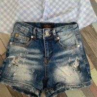 Ефирна туника и къси дънкови панталони 7-8-9 години, снимка 4 - Детски комплекти - 41447725