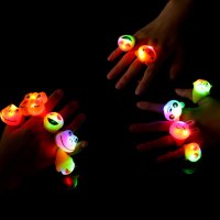 🔥 Светещи пръстени TPR - най-яките детски играчки с невероятна оферта за 2023 година! 🔥, снимка 2 - Фигурки - 42408834