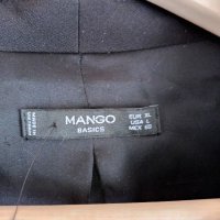 Черно елегантно сако марка MANGO, снимка 3 - Сака - 40446314