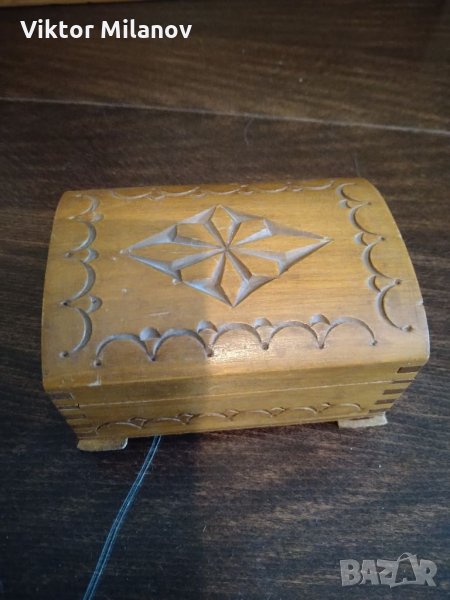 Резбована кутийка, снимка 1