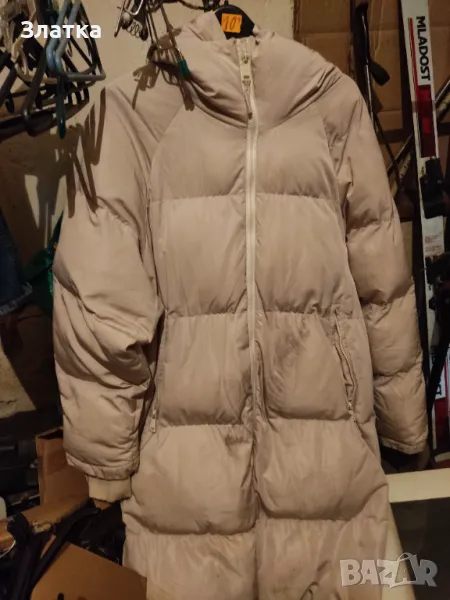 Дрехи на килограм Якета Палта Блузи Ризи Панталони Поли Рокли Тениски и фланелки... Обувки , снимка 1