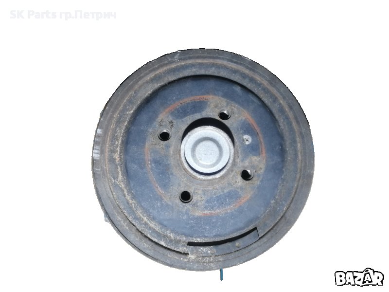 Главина задна дясна за 1,4 / 1,6 Астра Г / Astra G, снимка 1