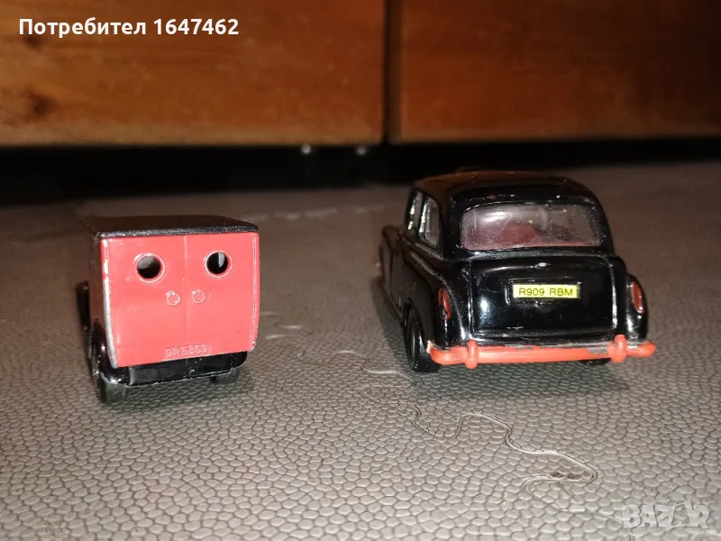 Ретро такси и кола, снимка 1