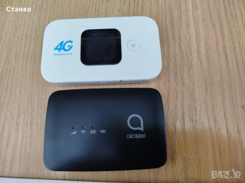 безжичен рутер, два броя , снимка 1