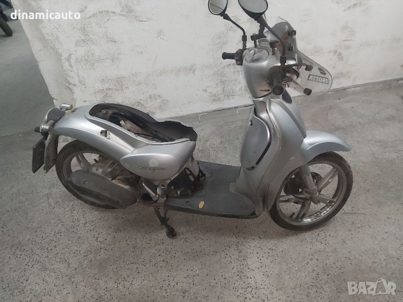 Aprilia Scarabeo 50 - 2009г. На части, снимка 1