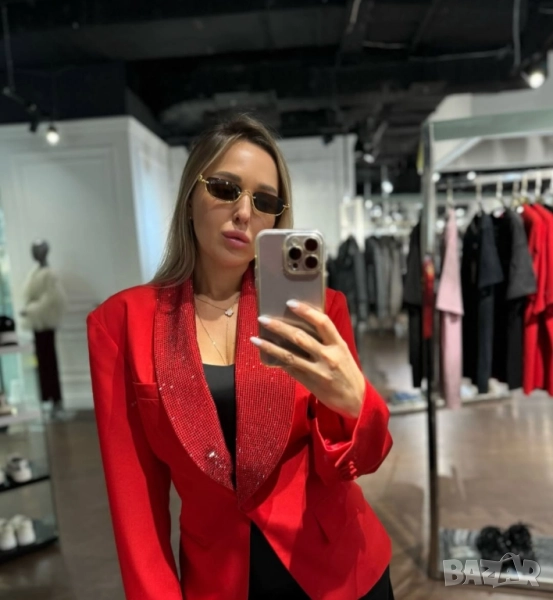 очила с черен обикновен калъф и ув защита gucci , снимка 1