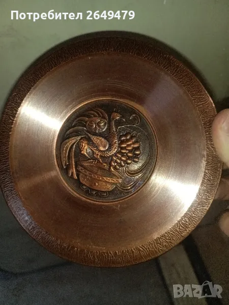 Две метални пана с непреходни мотиви, снимка 1