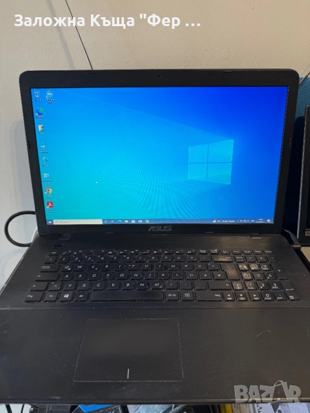 Лаптоп Asus 17.3 инча, снимка 1