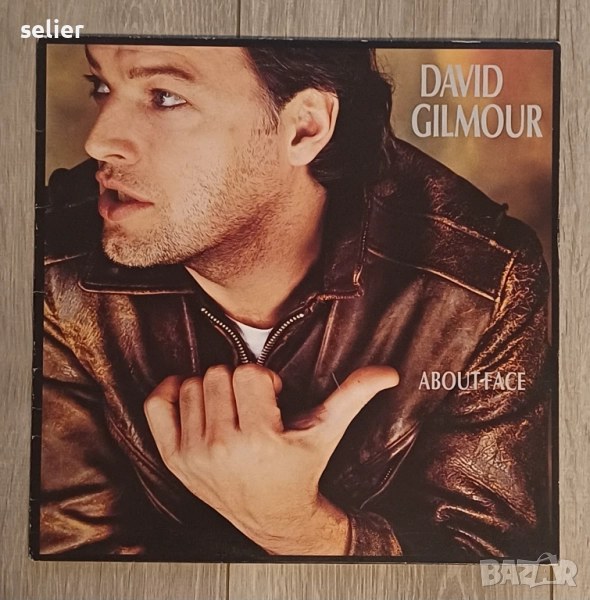 David Gilmour ‎– About Face Издание 🇬🇧 UK 1984г- Първа преса Състояние на винила:едната страна е N, снимка 1