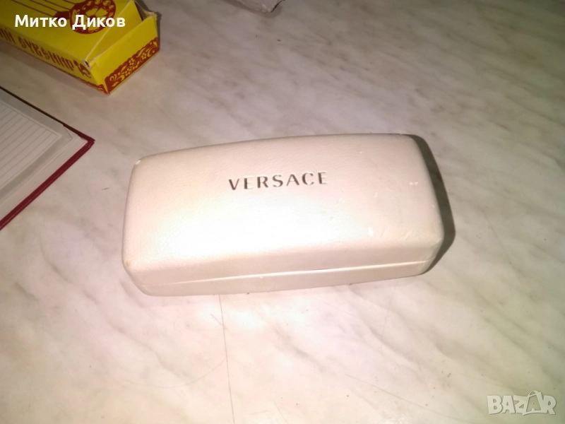 Кутия за очила Версаче с кърпичка, снимка 1