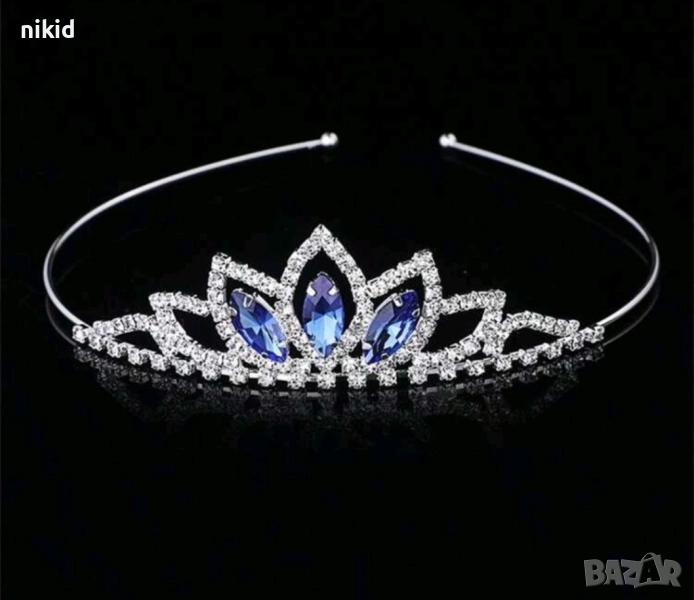 фина сребриста корона венец диадема със сини камъчета тиара дамска детска, снимка 1