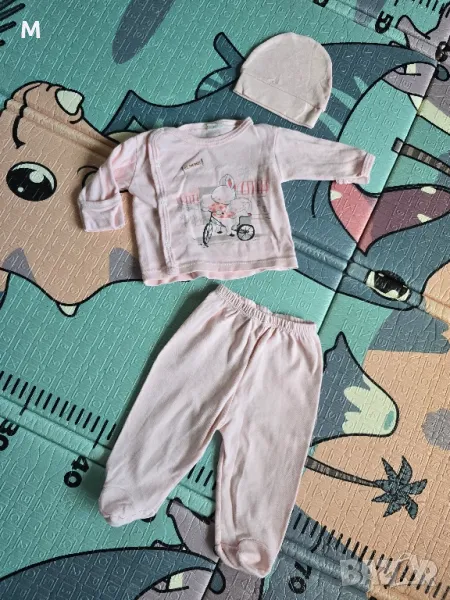 Розов комплект + подарък нова шапка , снимка 1