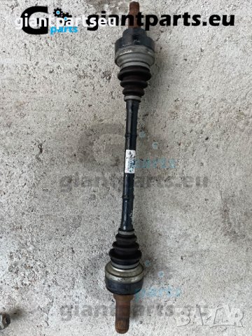Полуоска за БМВ Ф30 Ф36 задна лява BMW F30 F36 3.0D