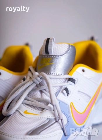 Nike Дамски Маратонки , снимка 5 - Маратонки - 52885986