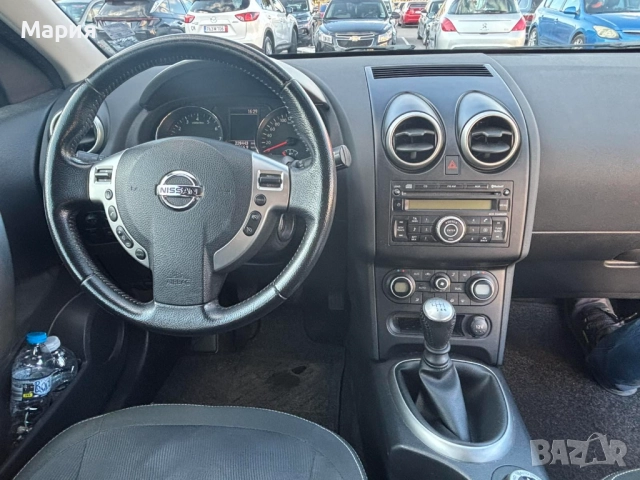 Nissan Qashqai ВНОС ОТ ШВЕЙЦАРИЯ/ РЕАЛНИ КМ/4х4/, снимка 5 - Автомобили и джипове - 52033933
