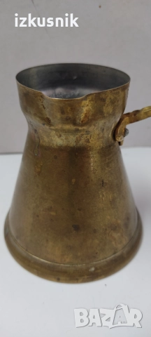 Старинно джезве от Сараево, с майсторски печат, снимка 2 - Антикварни и старинни предмети - 52200121