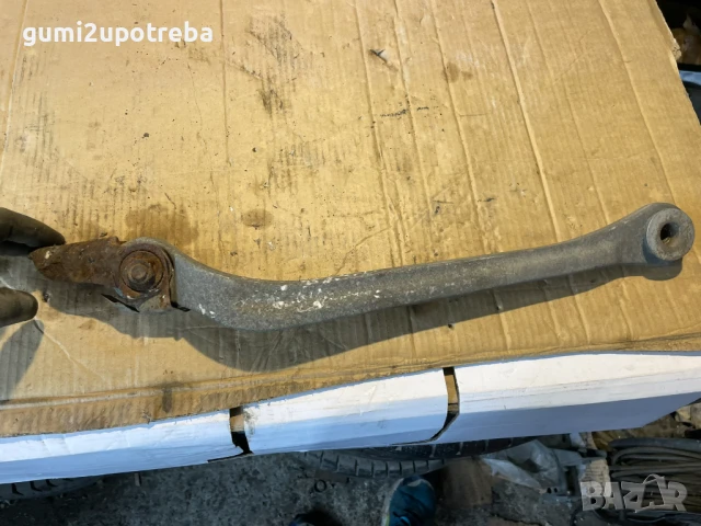 Заден Носач Десен A2303500429 Mercedes E class W211 V6 4matic, снимка 3 - Части - 50780085