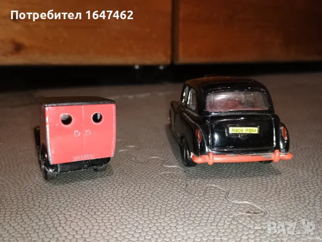 Ретро такси и кола, снимка 1