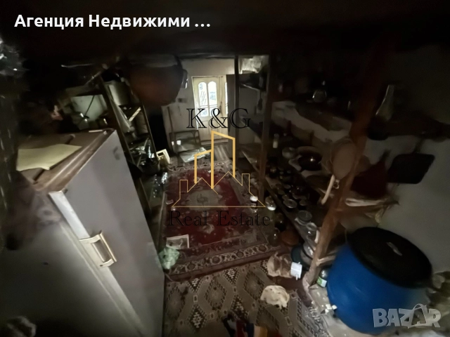 Двуетажна къща в с. Дряновец, снимка 5 - Къщи - 52077369