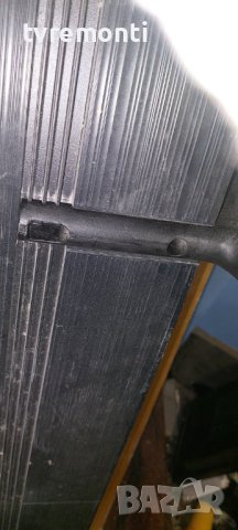 крачета. за телевизор SAMSUNG модел UE50NU7096, снимка 5 - Стойки, 3D очила, аксесоари - 42215586