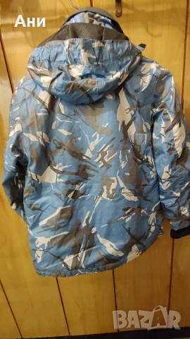 продавам оригинално яке , снимка 2 - Якета - 53788184