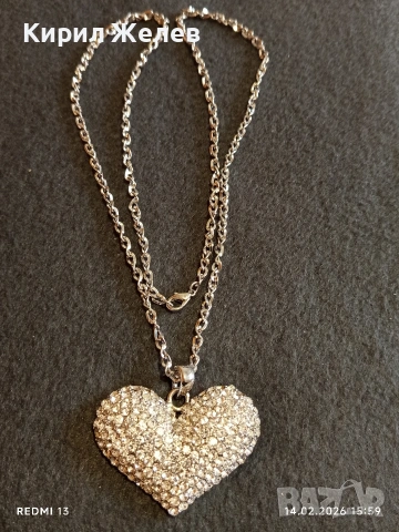 Дамско колие с висулка във формата на сърце ❤️ инкростирано с блестяши кристали 21324, снимка 7 - Колиета, медальони, синджири - 53476446