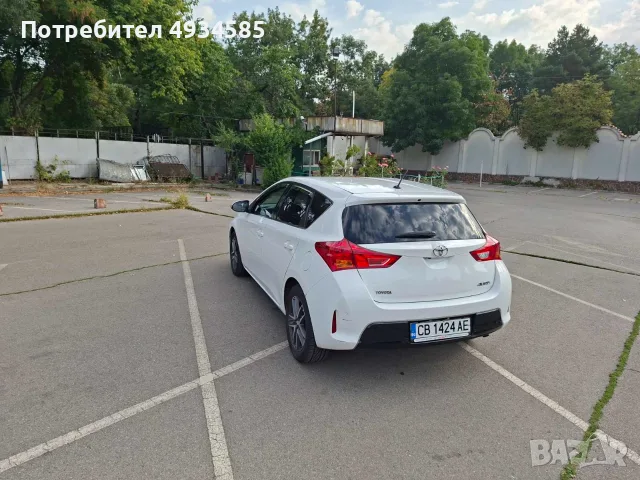 Toyota Auris 1.4 D4D, снимка 5 - Автомобили и джипове - 55878028