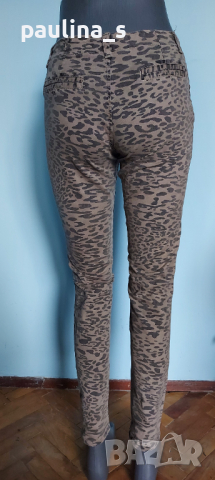 XS / S / Еластични дънки в леопардов принт / леопардова шарка "Prepair" / малък размер , снимка 4 - Дънки - 36336911