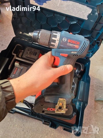 Bosch GSR 18V-45 Безчетков винтоверт, снимка 3 - Винтоверти - 53704922