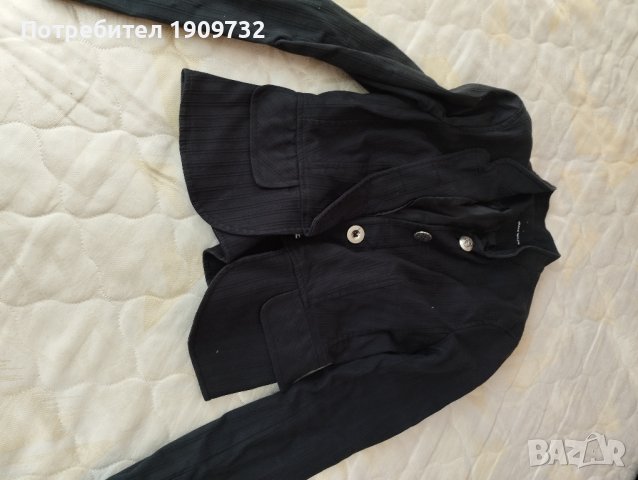 дамско марково късо сако, снимка 2 - Сака - 42505563