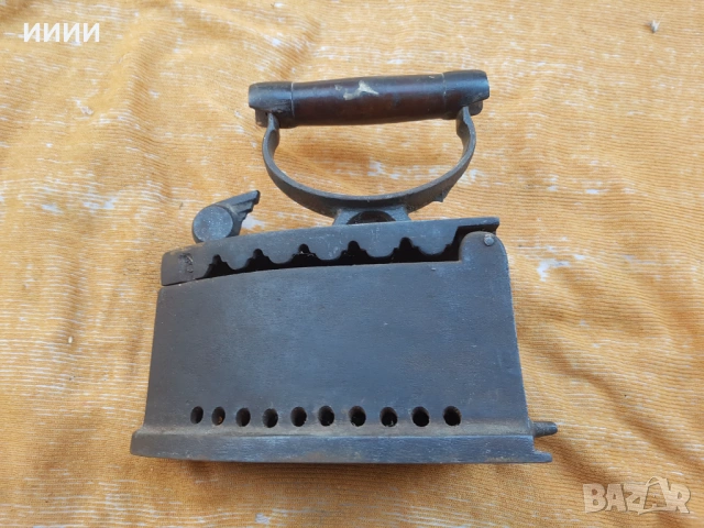 Ютия на жар ЖП, снимка 2 - Антикварни и старинни предмети - 53173457