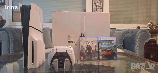 PS5 Slim (версия с дисково устройство), почти неизползвана, с 2 оригинални контролера и още, снимка 4 - PlayStation конзоли - 56157342