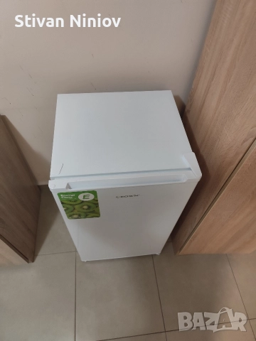 Хладилник Crown energy class E, снимка 8 - Хладилници - 52556718