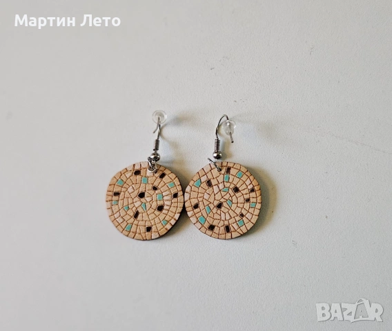 Дървени обеци. Ръчна изработка. Уникат!, снимка 4 - Обеци - 53375571
