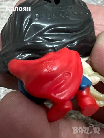 Играчка от Киндер Фънкопоп DC -  Wonderwoman , снимка 3 - Фигурки - 51112451